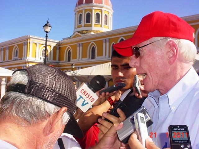 Robert Callahan brindo declaraciones sobre temas candentes de la politica nicaraguense